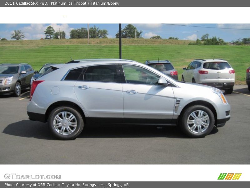 Platinum Ice Tricoat / Titanium/Ebony 2011 Cadillac SRX FWD