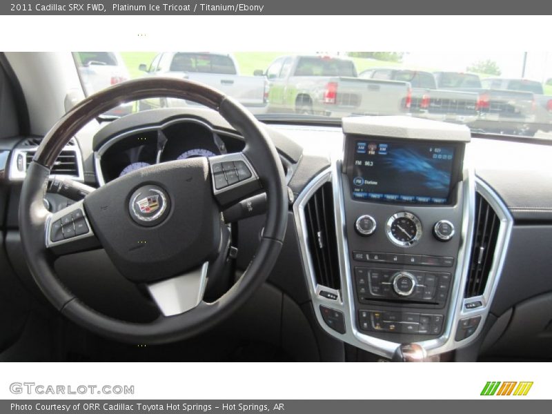 Platinum Ice Tricoat / Titanium/Ebony 2011 Cadillac SRX FWD