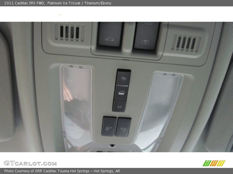 Platinum Ice Tricoat / Titanium/Ebony 2011 Cadillac SRX FWD