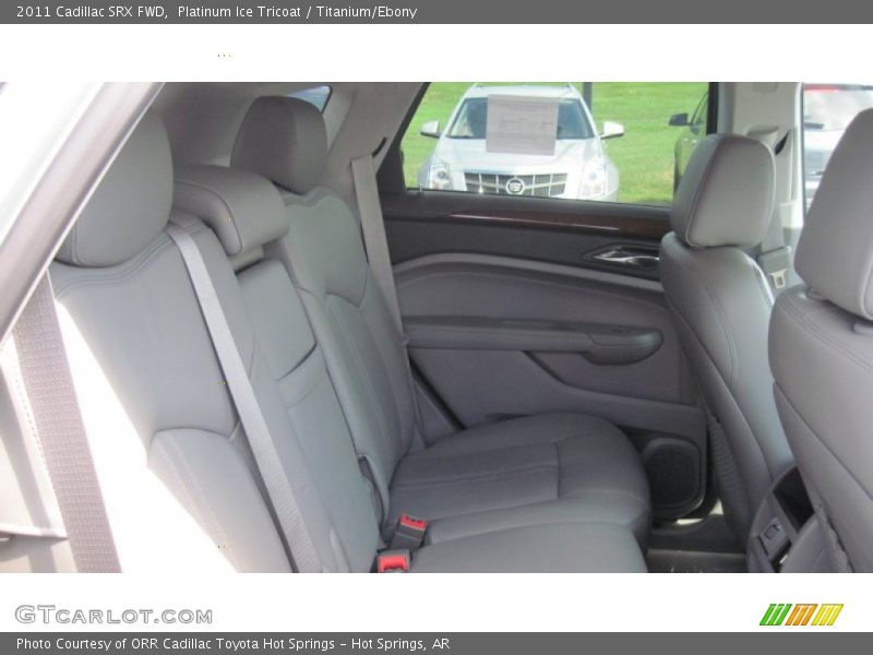 Platinum Ice Tricoat / Titanium/Ebony 2011 Cadillac SRX FWD