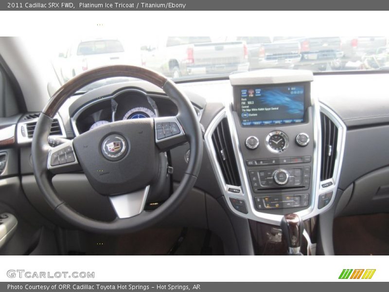 Platinum Ice Tricoat / Titanium/Ebony 2011 Cadillac SRX FWD