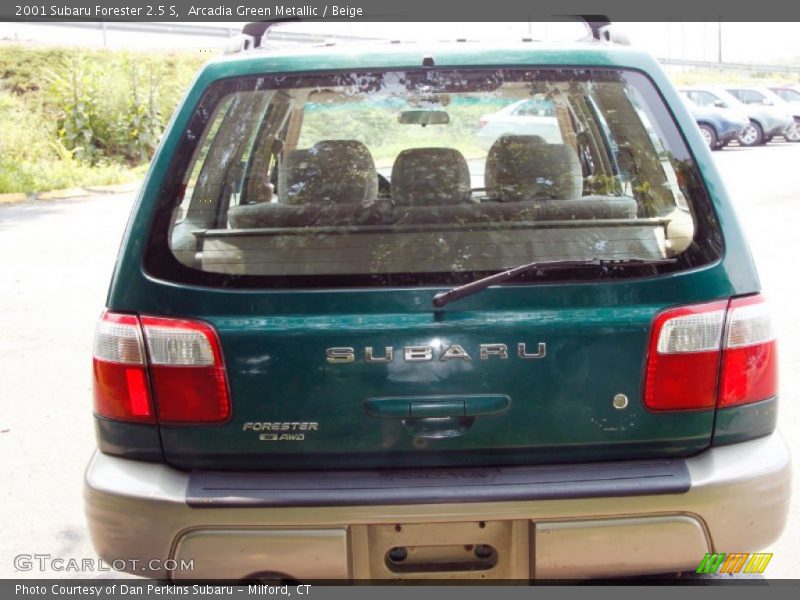 Arcadia Green Metallic / Beige 2001 Subaru Forester 2.5 S