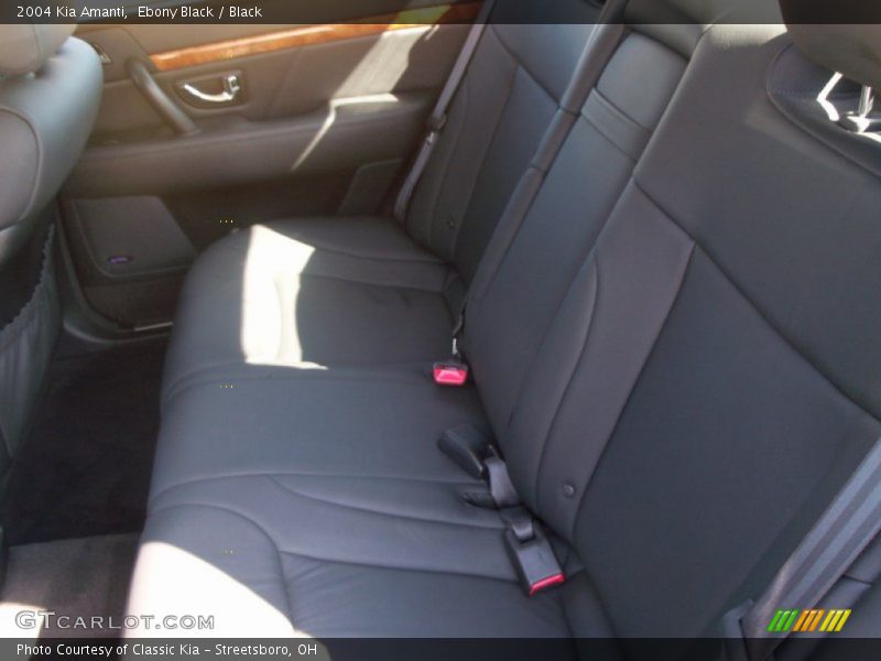 Ebony Black / Black 2004 Kia Amanti