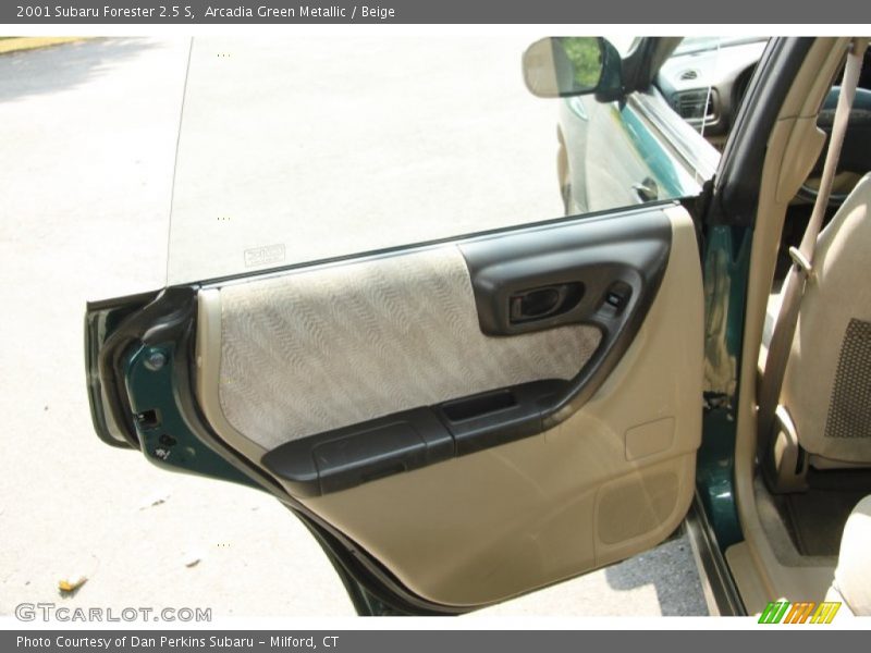 Arcadia Green Metallic / Beige 2001 Subaru Forester 2.5 S