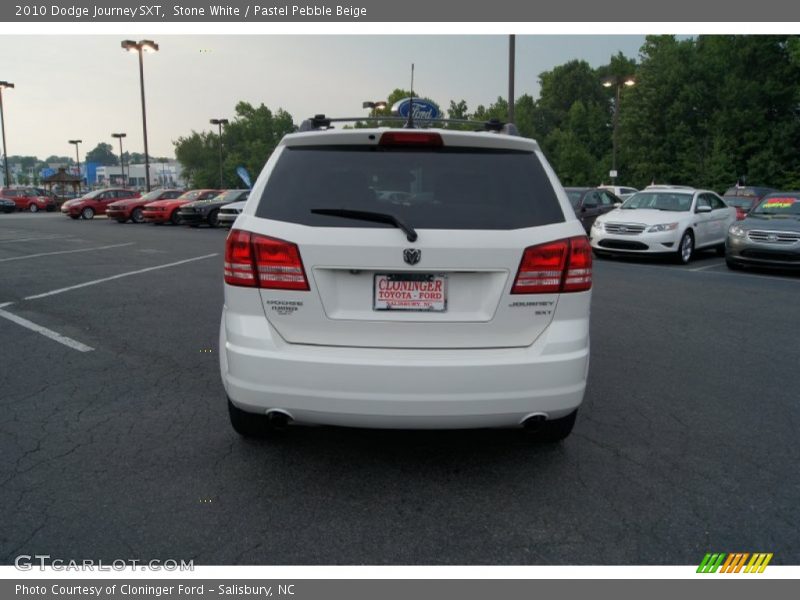 Stone White / Pastel Pebble Beige 2010 Dodge Journey SXT