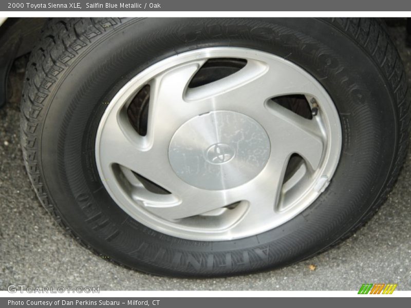 Sailfin Blue Metallic / Oak 2000 Toyota Sienna XLE