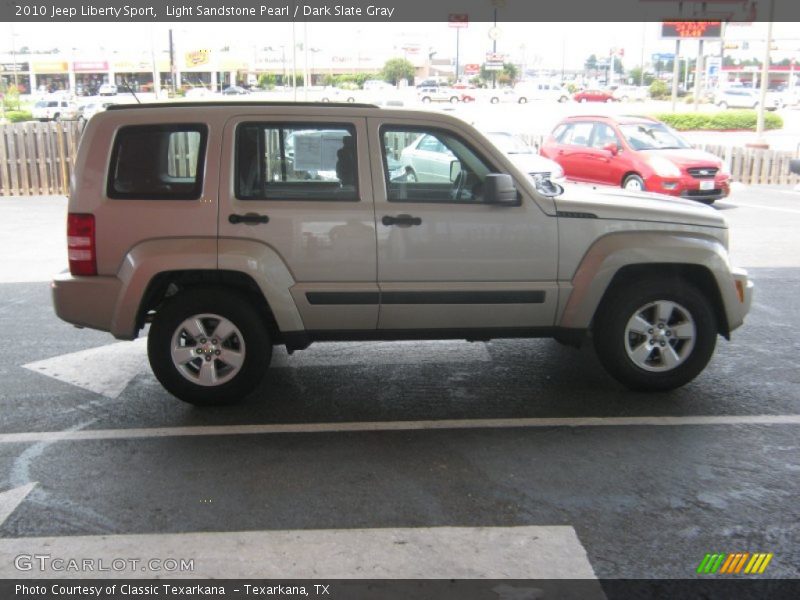 Light Sandstone Pearl / Dark Slate Gray 2010 Jeep Liberty Sport