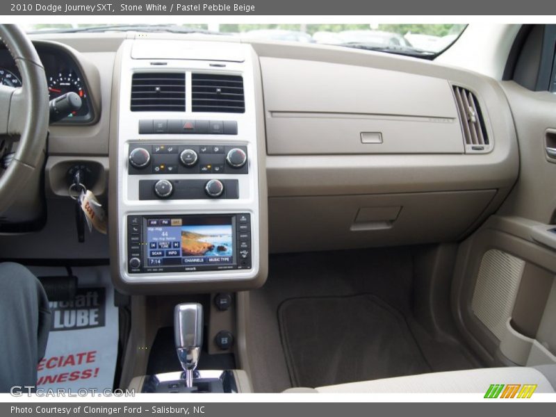 Stone White / Pastel Pebble Beige 2010 Dodge Journey SXT