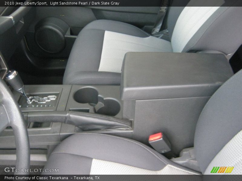 Light Sandstone Pearl / Dark Slate Gray 2010 Jeep Liberty Sport