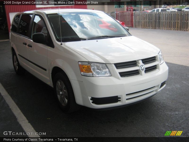 Stone White / Dark Slate/Light Shale 2008 Dodge Grand Caravan SE