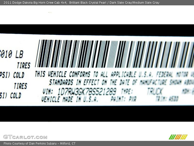 Brilliant Black Crystal Pearl / Dark Slate Gray/Medium Slate Gray 2011 Dodge Dakota Big Horn Crew Cab 4x4