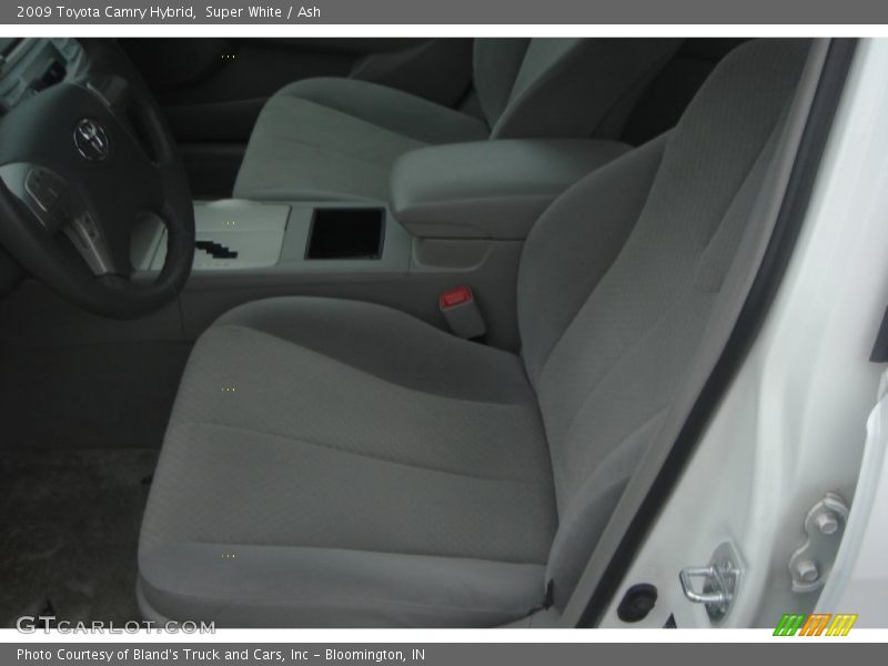 Super White / Ash 2009 Toyota Camry Hybrid