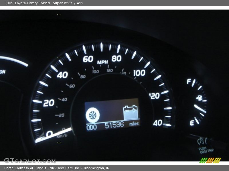 Super White / Ash 2009 Toyota Camry Hybrid