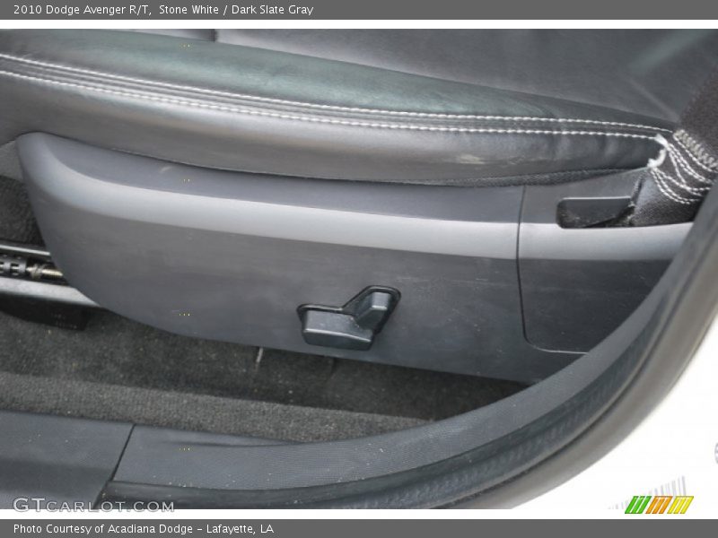 Stone White / Dark Slate Gray 2010 Dodge Avenger R/T