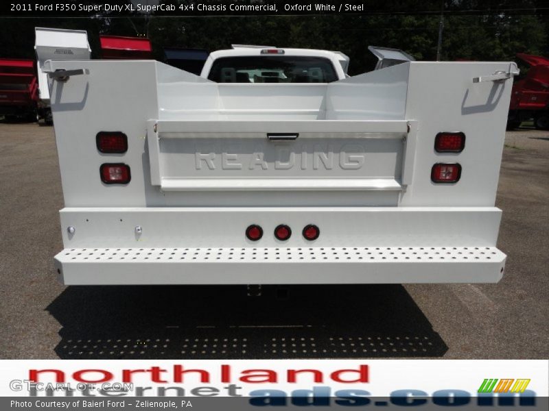 Oxford White / Steel 2011 Ford F350 Super Duty XL SuperCab 4x4 Chassis Commercial