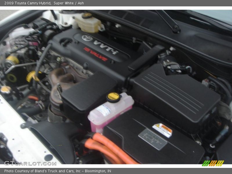 Super White / Ash 2009 Toyota Camry Hybrid