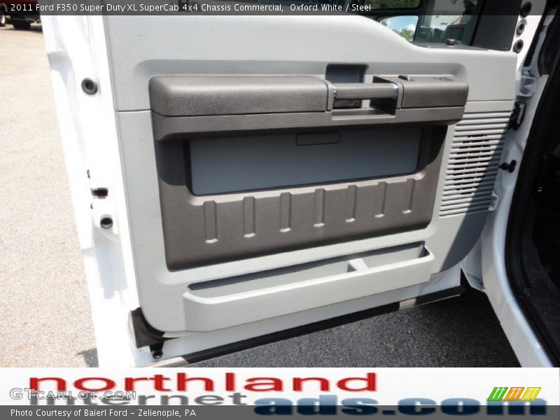 Oxford White / Steel 2011 Ford F350 Super Duty XL SuperCab 4x4 Chassis Commercial