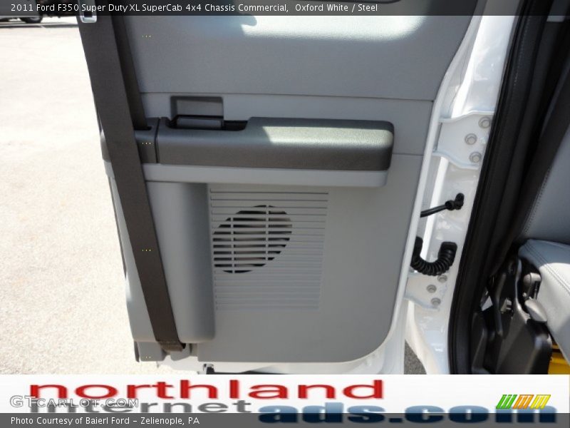 Oxford White / Steel 2011 Ford F350 Super Duty XL SuperCab 4x4 Chassis Commercial