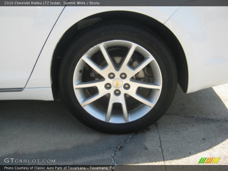 Summit White / Ebony 2010 Chevrolet Malibu LTZ Sedan