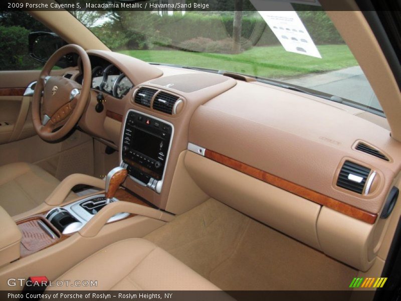 Macadamia Metallic / Havanna/Sand Beige 2009 Porsche Cayenne S