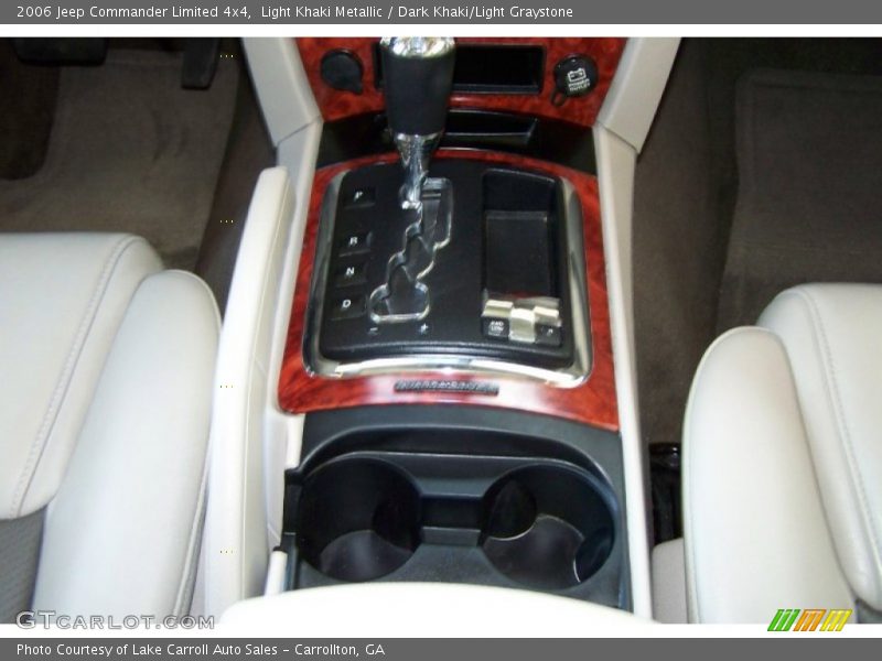 Light Khaki Metallic / Dark Khaki/Light Graystone 2006 Jeep Commander Limited 4x4