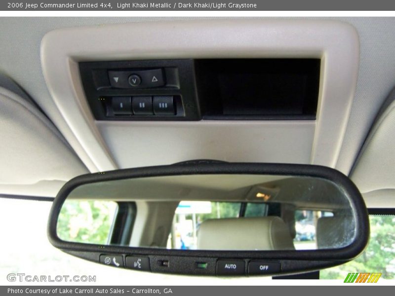 Light Khaki Metallic / Dark Khaki/Light Graystone 2006 Jeep Commander Limited 4x4