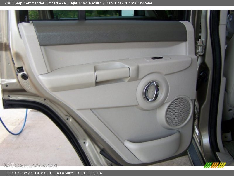Light Khaki Metallic / Dark Khaki/Light Graystone 2006 Jeep Commander Limited 4x4