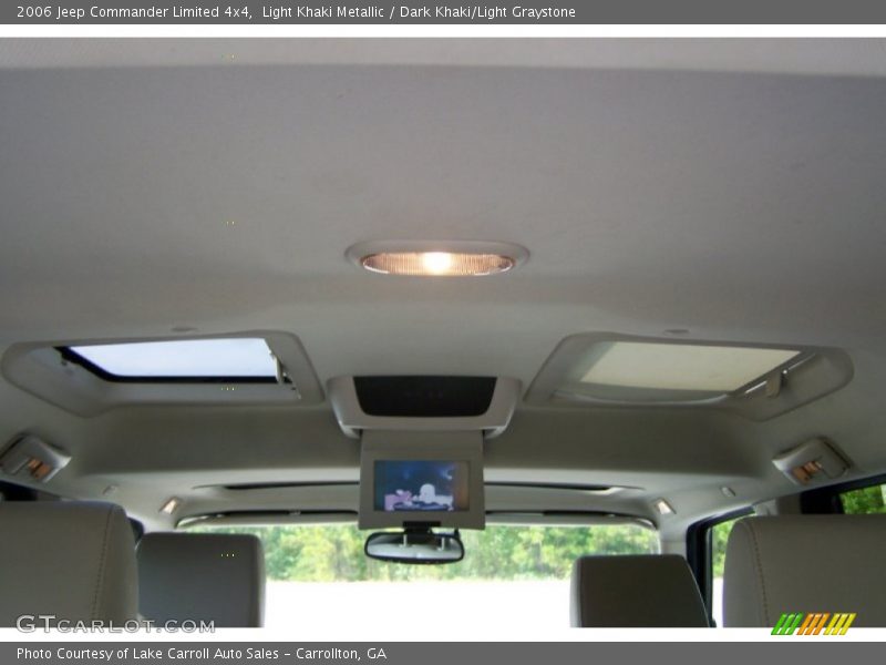 Light Khaki Metallic / Dark Khaki/Light Graystone 2006 Jeep Commander Limited 4x4