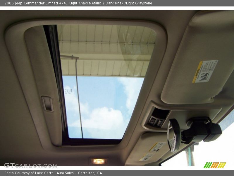 Light Khaki Metallic / Dark Khaki/Light Graystone 2006 Jeep Commander Limited 4x4