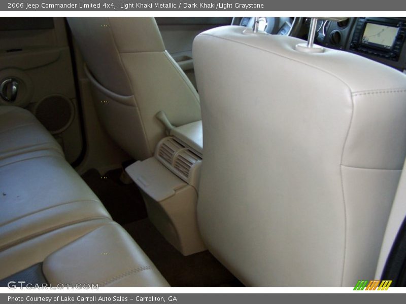 Light Khaki Metallic / Dark Khaki/Light Graystone 2006 Jeep Commander Limited 4x4