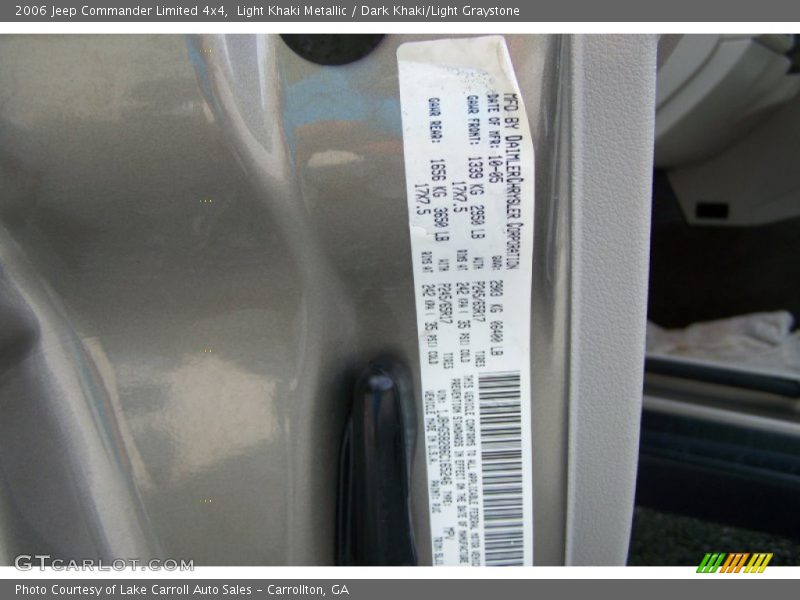 Light Khaki Metallic / Dark Khaki/Light Graystone 2006 Jeep Commander Limited 4x4