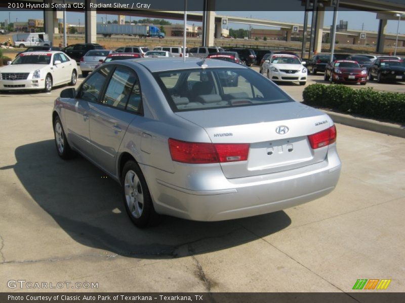 Radiant Silver / Gray 2010 Hyundai Sonata GLS
