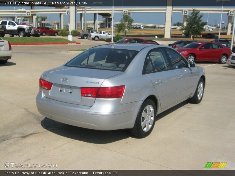 Radiant Silver / Gray 2010 Hyundai Sonata GLS