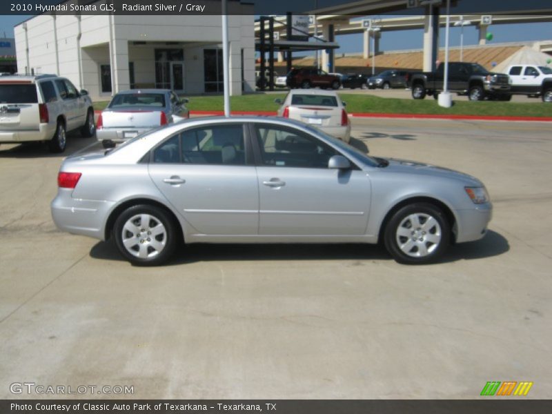 Radiant Silver / Gray 2010 Hyundai Sonata GLS