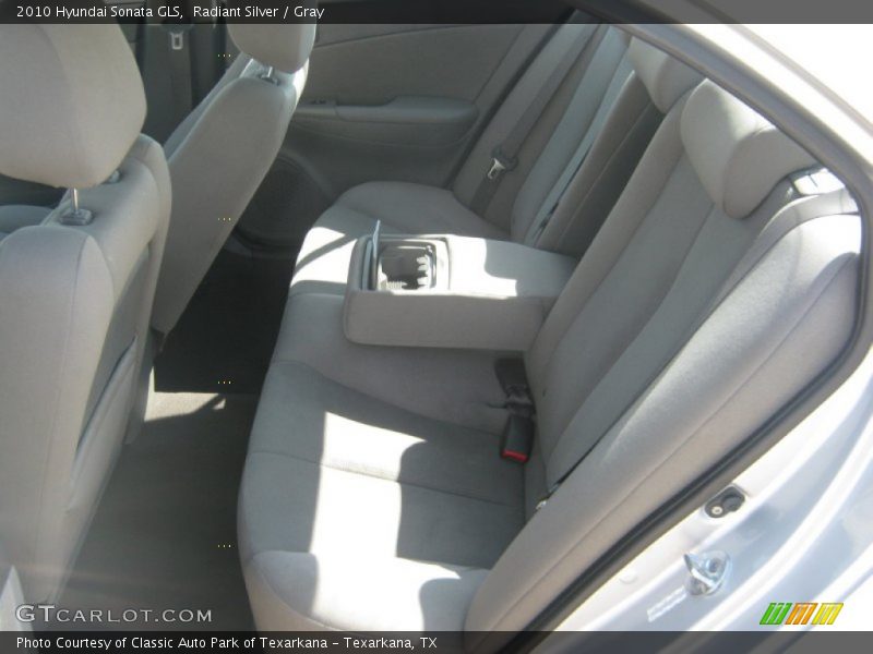 Radiant Silver / Gray 2010 Hyundai Sonata GLS