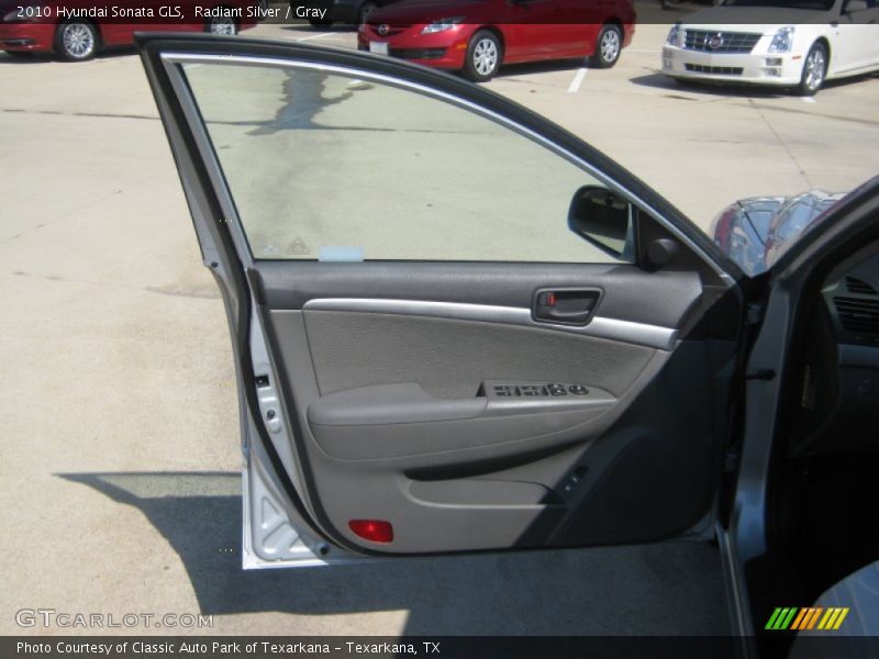 Radiant Silver / Gray 2010 Hyundai Sonata GLS