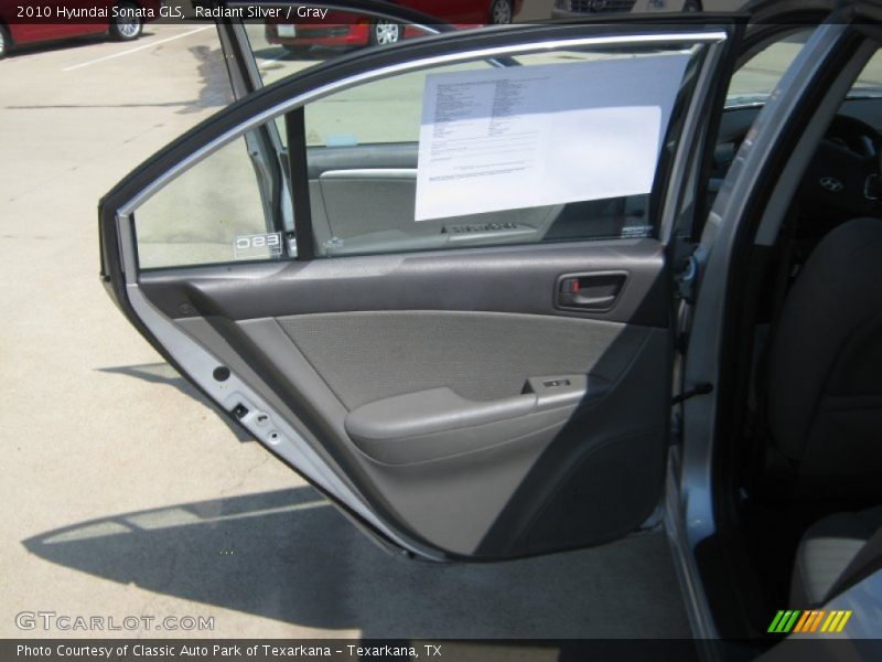 Radiant Silver / Gray 2010 Hyundai Sonata GLS