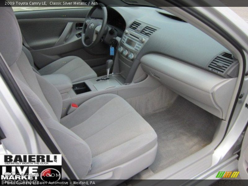Classic Silver Metallic / Ash 2009 Toyota Camry LE