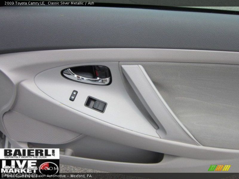 Classic Silver Metallic / Ash 2009 Toyota Camry LE