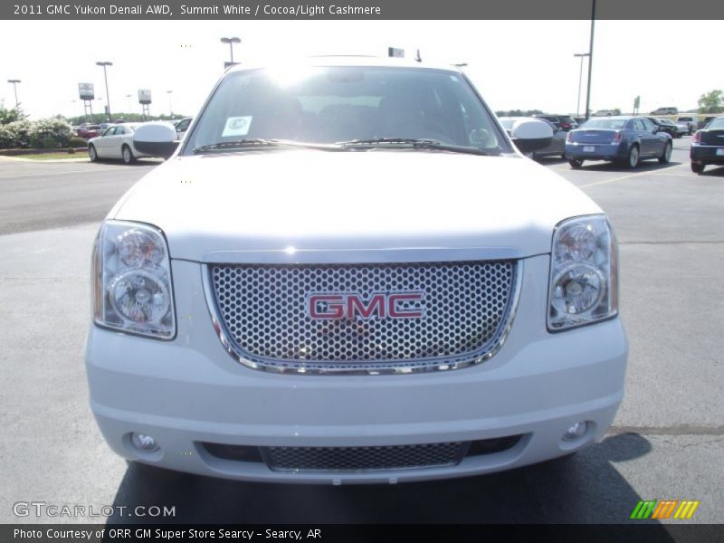 Summit White / Cocoa/Light Cashmere 2011 GMC Yukon Denali AWD
