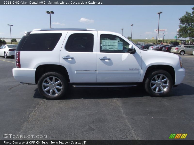 Summit White / Cocoa/Light Cashmere 2011 GMC Yukon Denali AWD