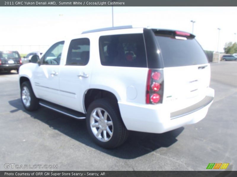 Summit White / Cocoa/Light Cashmere 2011 GMC Yukon Denali AWD