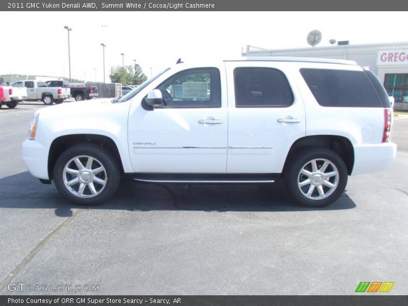 Summit White / Cocoa/Light Cashmere 2011 GMC Yukon Denali AWD