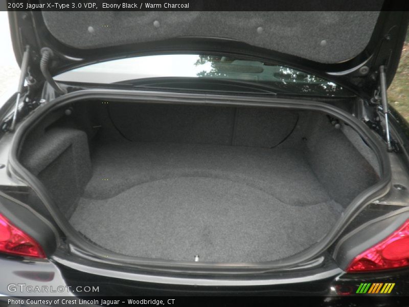 Ebony Black / Warm Charcoal 2005 Jaguar X-Type 3.0 VDP