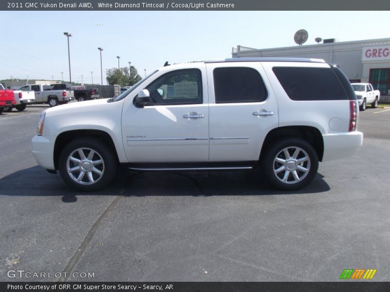 White Diamond Tintcoat / Cocoa/Light Cashmere 2011 GMC Yukon Denali AWD