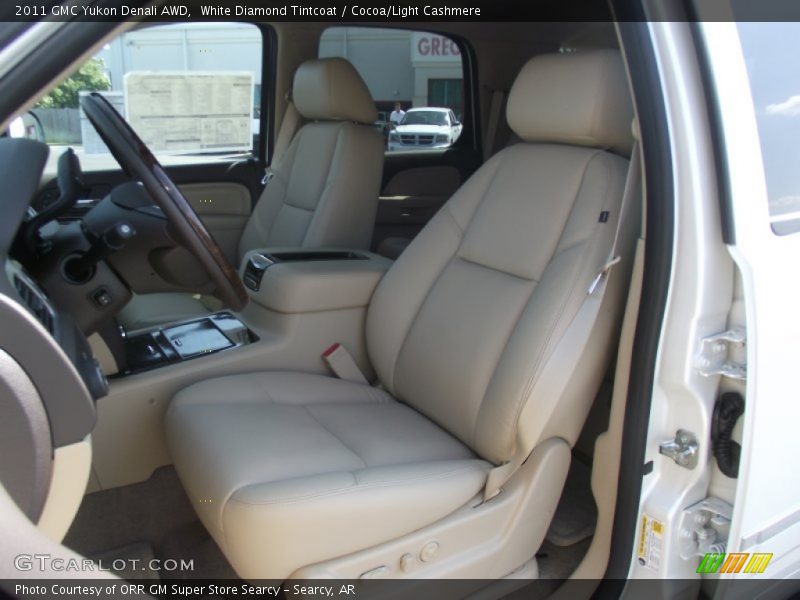 White Diamond Tintcoat / Cocoa/Light Cashmere 2011 GMC Yukon Denali AWD