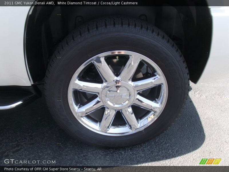 White Diamond Tintcoat / Cocoa/Light Cashmere 2011 GMC Yukon Denali AWD