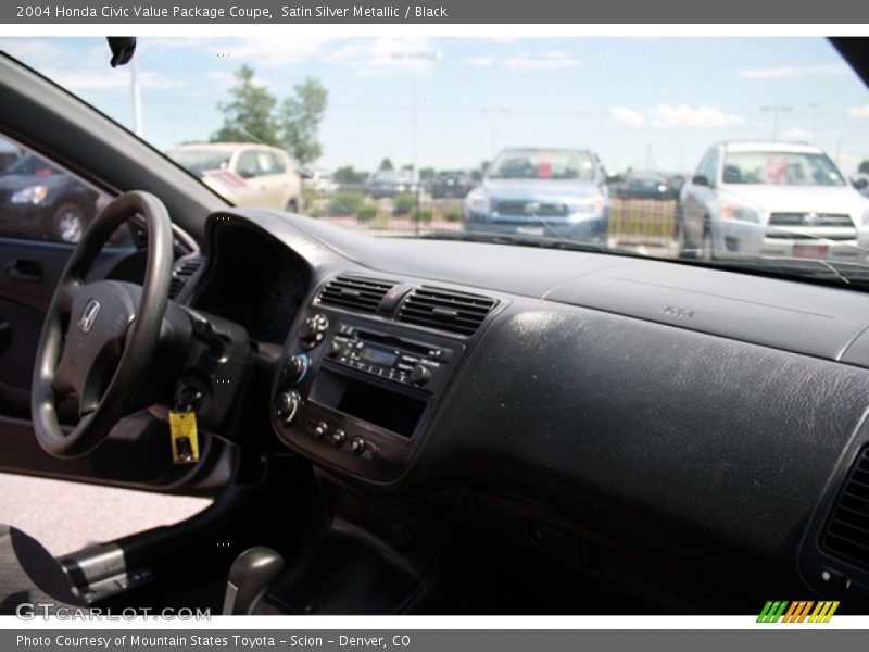 Satin Silver Metallic / Black 2004 Honda Civic Value Package Coupe