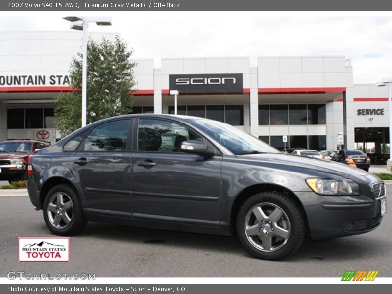 Titanium Gray Metallic / Off-Black 2007 Volvo S40 T5 AWD