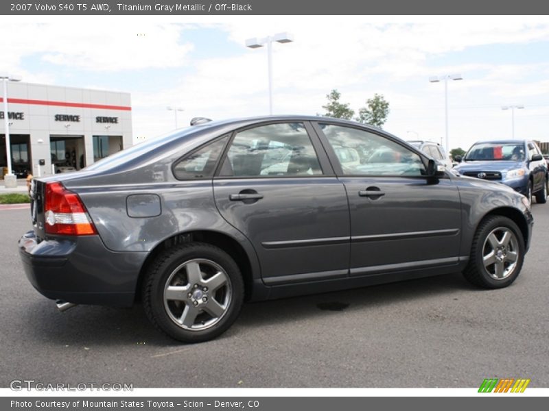 Titanium Gray Metallic / Off-Black 2007 Volvo S40 T5 AWD